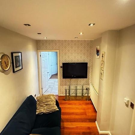 Eastbury Road Home Вотфорд Екстер'єр фото
